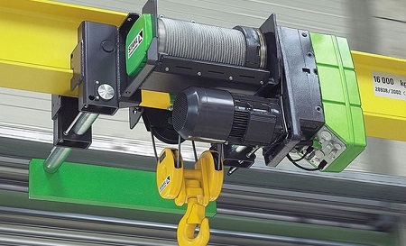 Правильно монтируем тельфер на балку: этапы и способы