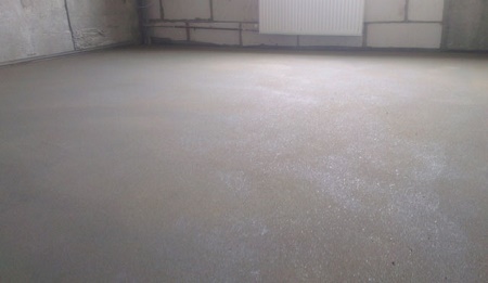 Бетонирование пола дома: подходящий состав, технология и этапы