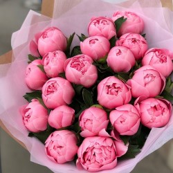 Оформляем букет пионов: интересные идеи и полезные советы