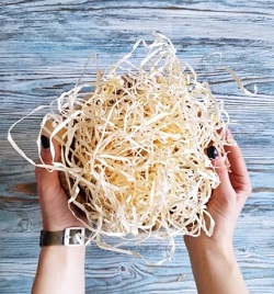 Что такое древесный наполнитель для коробок, зачем он нужен и как его сделать