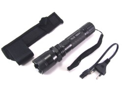 Почему стоит приобрести электрошокер для самообороны: полезные советы