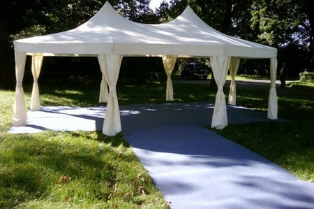 Каркасный шатер: инструкция и этапы по сборке