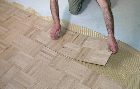 Как укладываается мозаичный паркет: правила и рекомендации