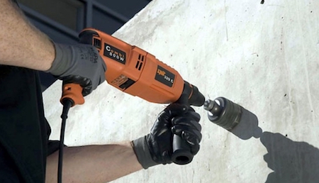 Как работать алмазной коронкой по бетону: правила, технология и этапы