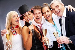 Как провести корпоративный праздник: советы по организации и оформлению