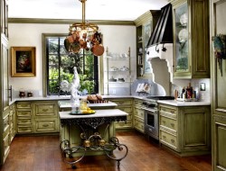Советы по оформлению кухни в колониальном стиле: какие отделочные материалы использовать
