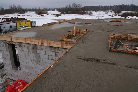 Как сделать бетонное перекрытие для дома: этапы и особенности