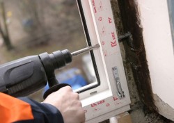 Как установить пластиковое окно: полезные рекомендации