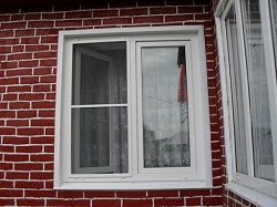 Выбор москитных сеток для установки на пластиковые окна