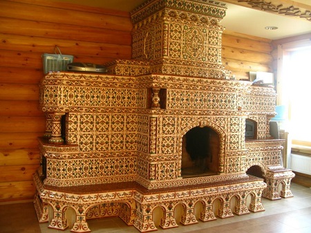 Облицовка камина изразцами: преимущества и поэтапная отделка