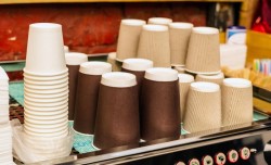 Преимущества однослойных бумажных стаканов и технология их производства