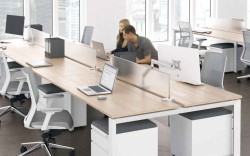 Полезные советы по выбору офисной мебели: каким требованиям она должна соответствовать
