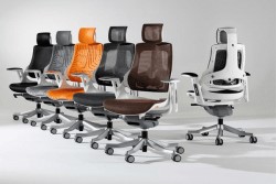 Полезные советы по выбору офисных кресел: каким требованиям они должны соответствовать