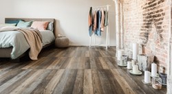 Как осуществляется отделка пола ламинатом: особенности технологии и преимущества приобретения строительных материалов оптом 