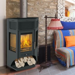 Почему стоит приобрести печь камин длительного горения: ее особенности