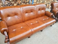 Технология перетяжки диванов экокожей: из каких этапов состоит процесс