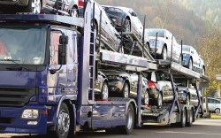 Особенности перевозки автомобилей автовозом: каким правилам следовать