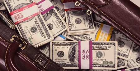 Особенности и правила перевозки иностранной валюты через таможню Украины