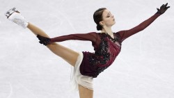 Костюмы для фигуристов: какими они должны быть и где их можно заказать