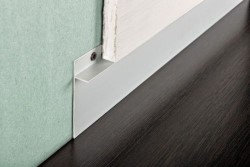 Технология установки плинтусов скрытого монтажа из алюминия