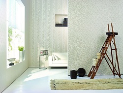 Как поклеить обои: особенности технологии, правила и порядок действий