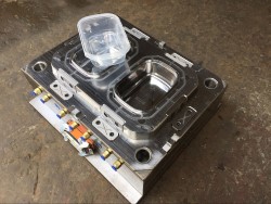 Разновидности пресс форм для литья пластмасс и технология их изготовления