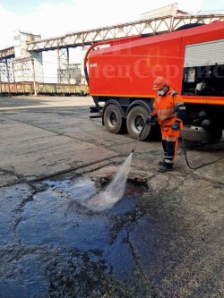 Технология промывки канализационных сетей: из каких этапов состоит процесс
