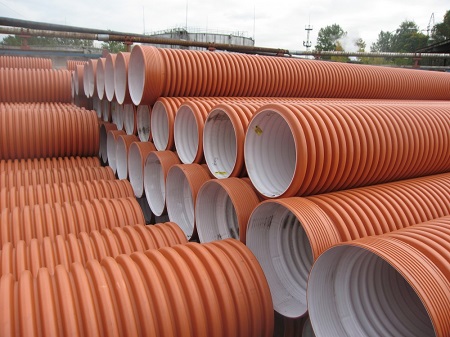 Рыжая канализационная труба: преимущества и характеристики