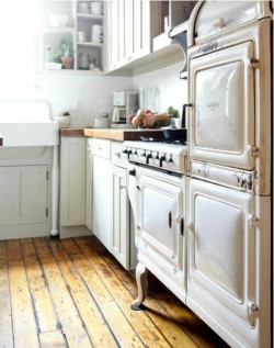 Советы по выбору мебели для кухне в ретро стиле: каким требованиям она должна соответствовать