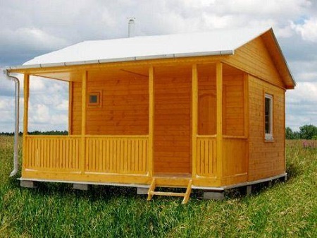 Щитовая баня: преимущества, правила и этапы строительства