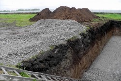 Технология укладки щебеночного основания для фундамента: как действовать