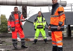 Полезные советы по выбору спецодежды для строителя: какой она должна быть