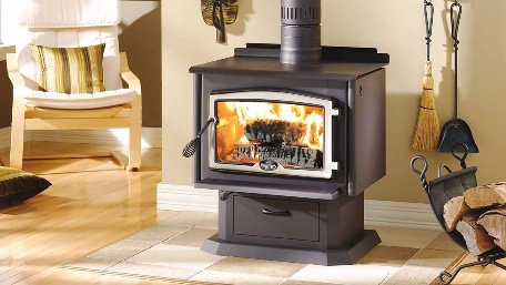 Топки для каминов дровяных: свойства, конструкция и различия