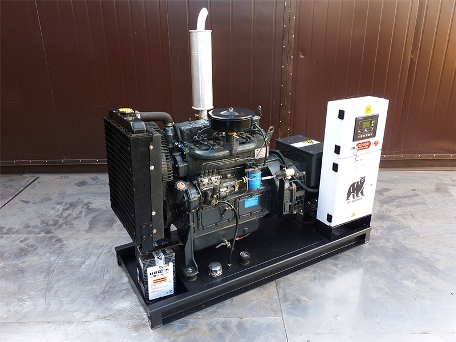 Электрогенератор для дачи: отличия, мощность, и какой лучше асинхронный или синхронный генератор