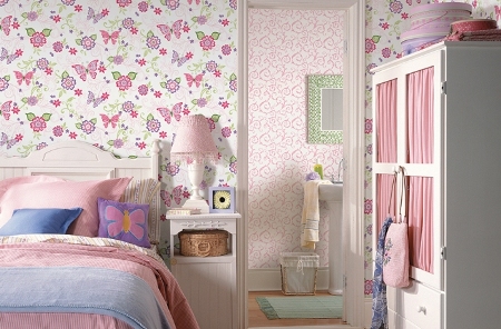 Флизелиновые обои в детскую комнату: преимущества и особенности