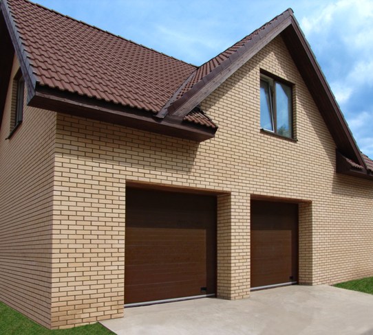 Виды и выбор гаражных ворот