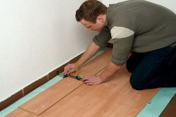 Инструмент для укладки ламината