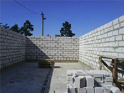 Как построить дом из пеноблоков?