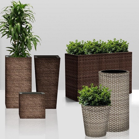 Кашпо из ротанга: преимущества, виды и характеристики