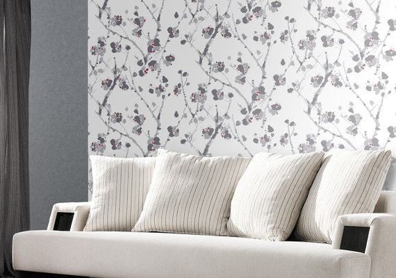 Клеим виниловые обои