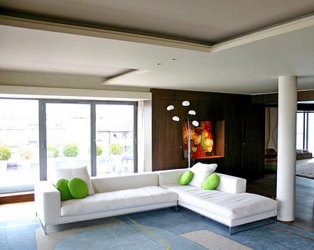 особенности монтажа натяжных потолков