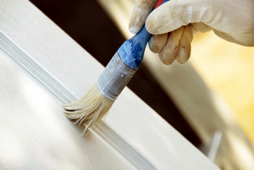 Как отремонтировать межкомнатную дверь: ремонт коробки, проверка петель и восстановление покрытия