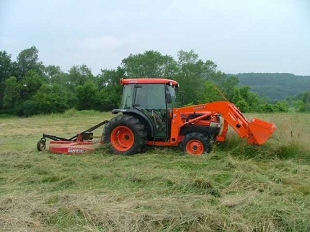 Обзор лучших и бюджетных моделей тракторов для фермерского хозяйства
