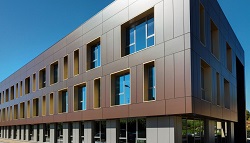 Вентилируемые фасады: достоинства и недостатки конструкции