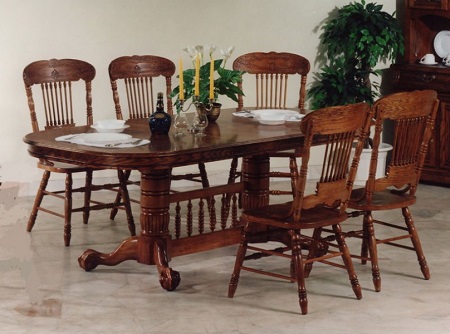 Преимущества и особенности мебели из Китая из массива дерева