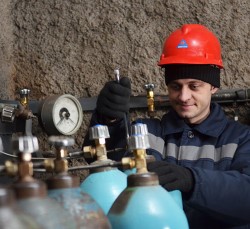 Как осуществляется заправка баллонов аргоном: перечень основных правил